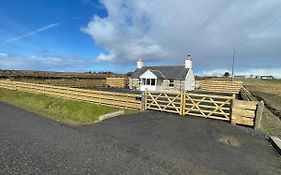 Taigh Neonach